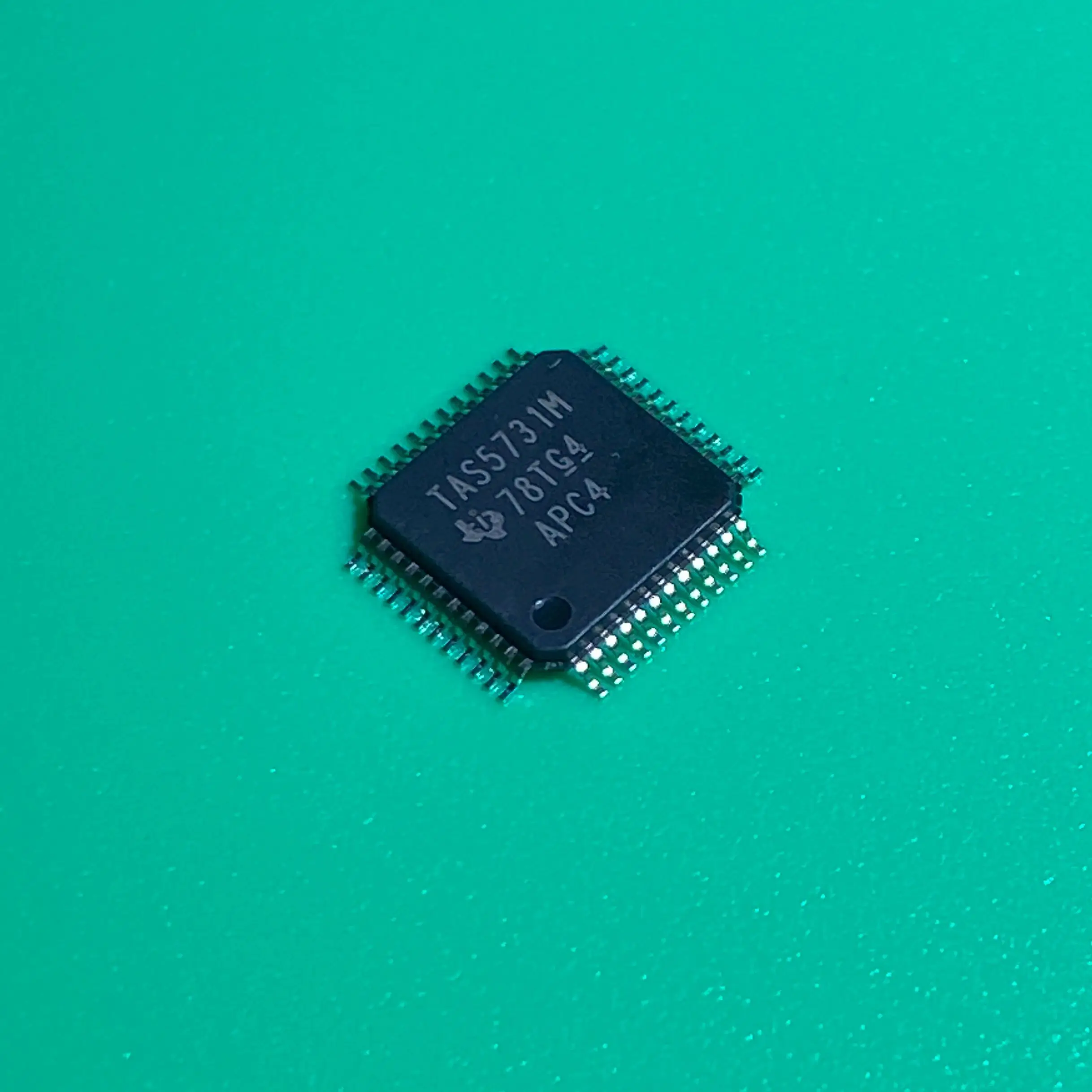 

TAS5731MPHPR QFP48 TAS5731M PHPR IC AMP AUD PWR 20W STER 48HTQFP TAS5731MPHP TAS 5731MPHPR 5731