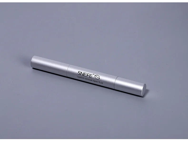 

Xueling princess lipstick raincoat repair solution do not touch cup to prevent the loss of color lasting makeup OEMODM cosmetics