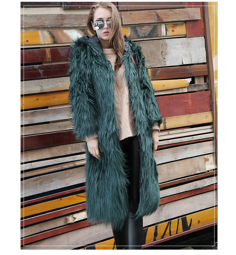 Europe and America Fur New Special European Station Sells Fur Hooded Coat Long Coat Hooded Women's Clothing.
