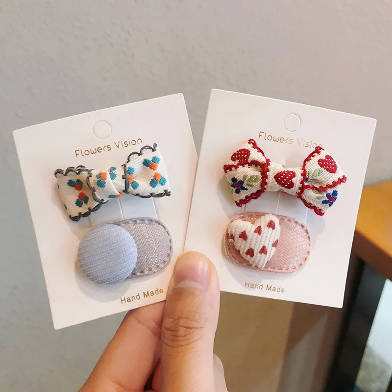 

2pcs Cute Baby Girl Hair Clips Cartoon Bows Heart Floral Print Sweet Kids Hairgrips Vintage Children Hair Accessories