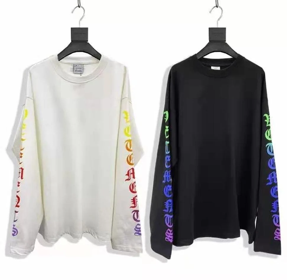 

Vetements T-shirt Men Women Colorful Sanskrit Font Vetements Logo on the sleeve T shirts Tops Tee streetwear oversized tshirt