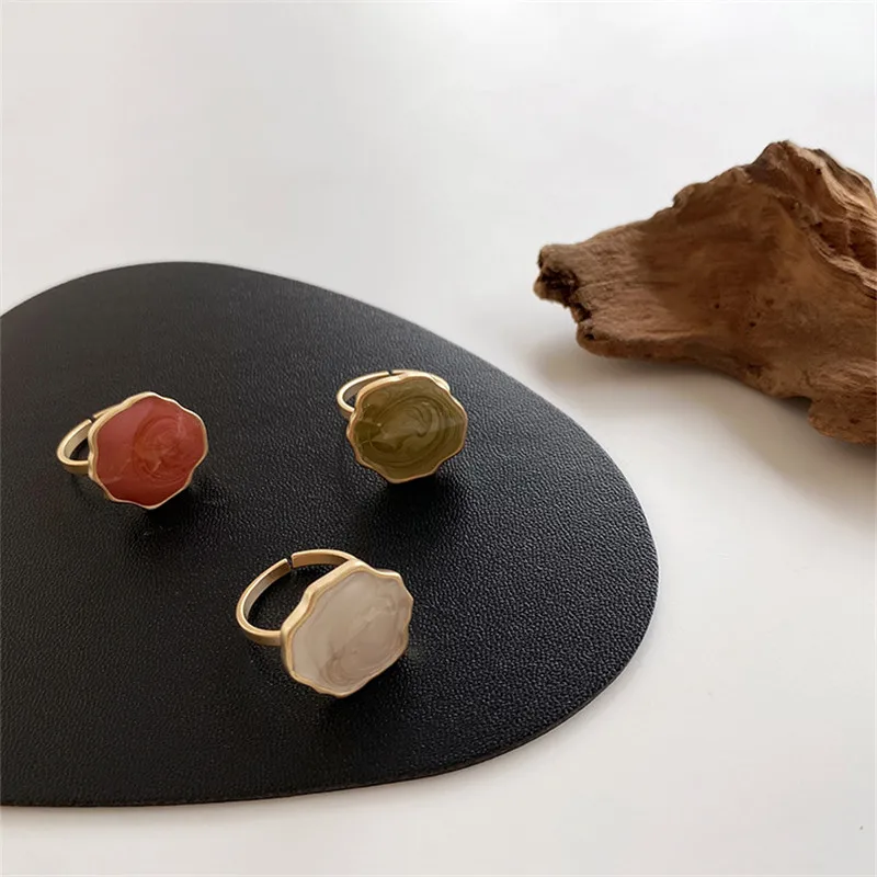 Женское эмалированное кольцо AOMU регулируемое неправильной формы в корейском