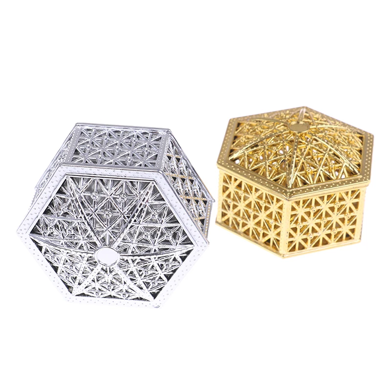 

Hollow Gold Silver Foil Cake Candy Box Wedding Favor Marriage Baby Shower Gift Box Packaging Party Event Supplies