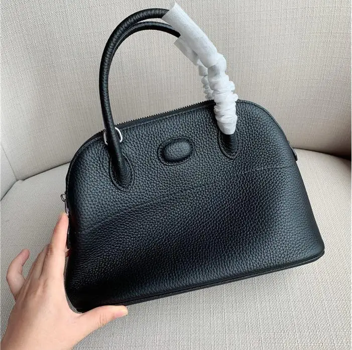 Сумка тоут женская из натуральной кожи мягкая брендовая дизайнерская сумочка