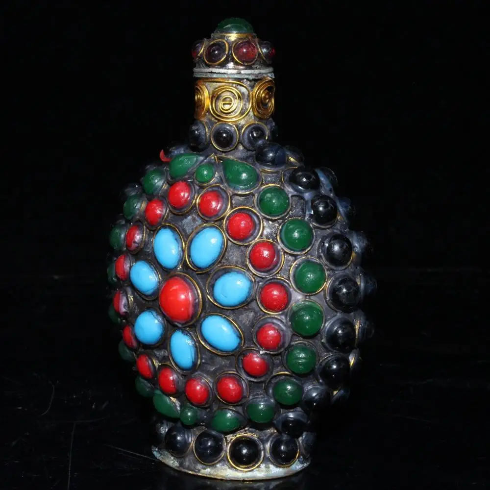 

Exquisite retro bead inlaid snuff bottle ornament