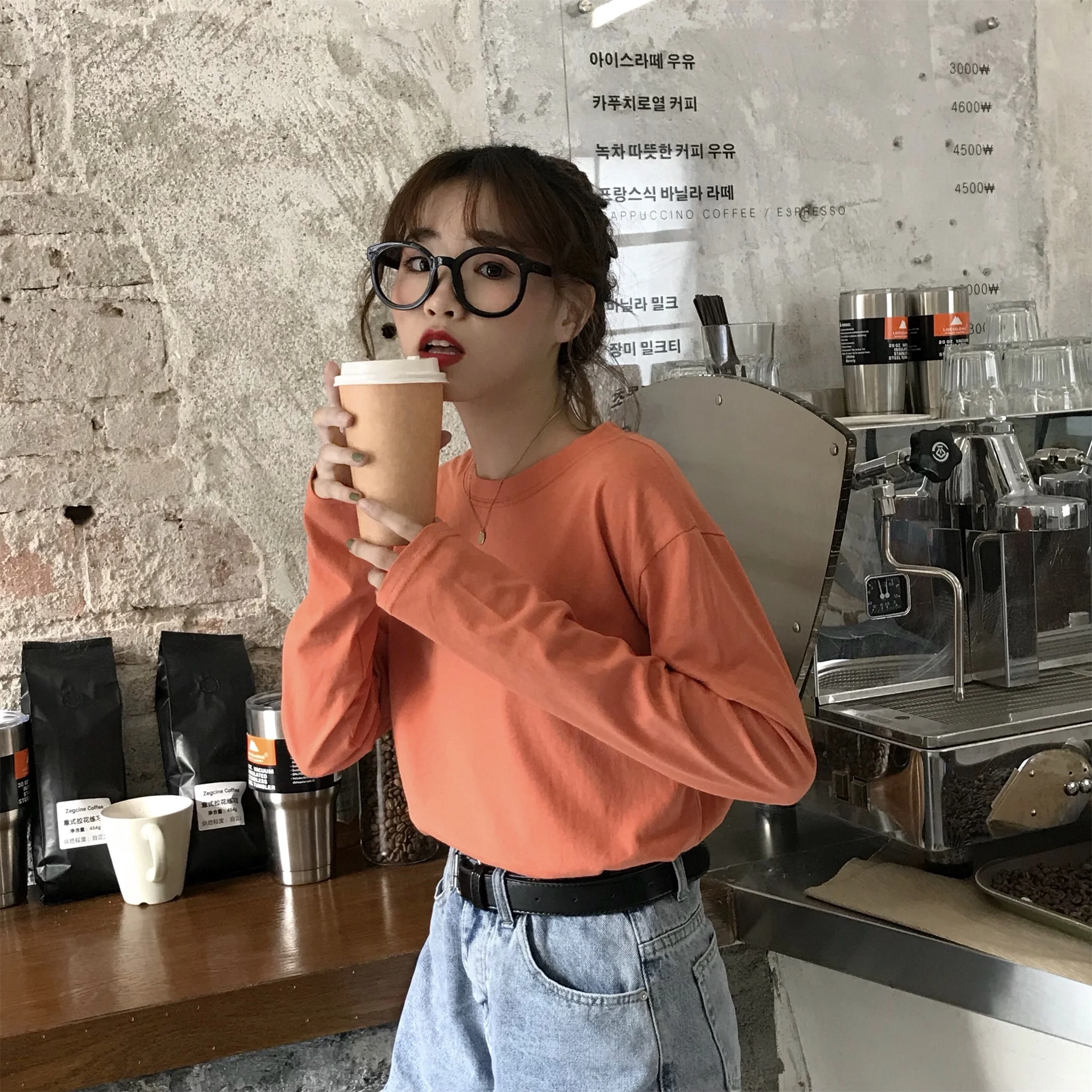 22 Однотонная футболка с длинным рукавом Женская Kpop шикарная свободная хлопковая Футболка с круглым вырезом черная Harajuku Kawaii простая Базовая футболка Femme