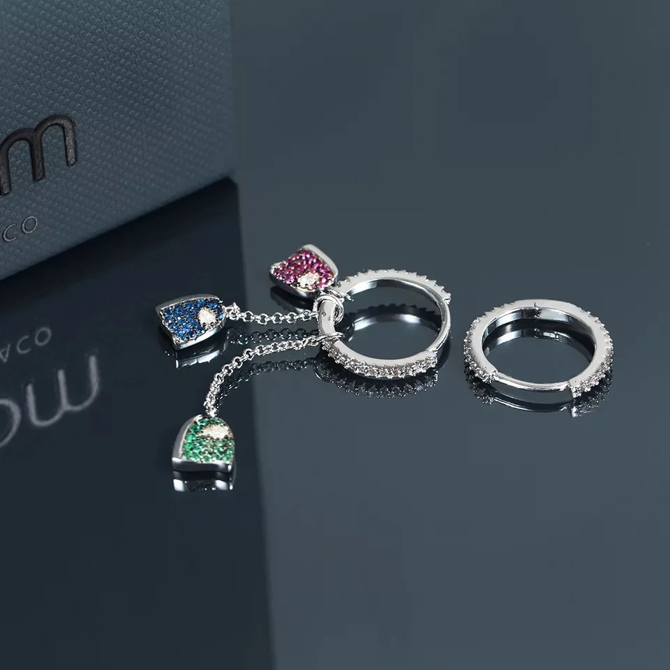 Женские длинные серьги гвоздики необычные круглые в классическом стиле яркие