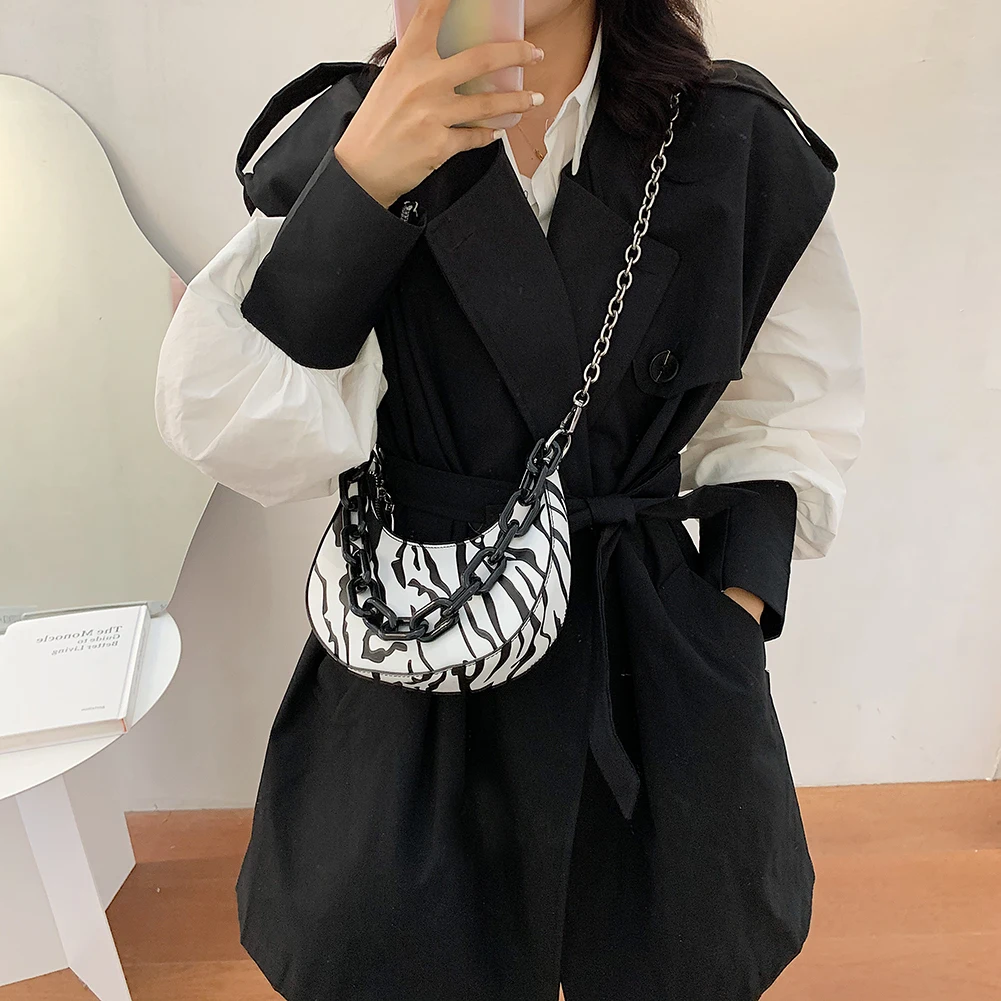 Модная женская сумка мессенджер в форме полумесяца из искусственной кожи с