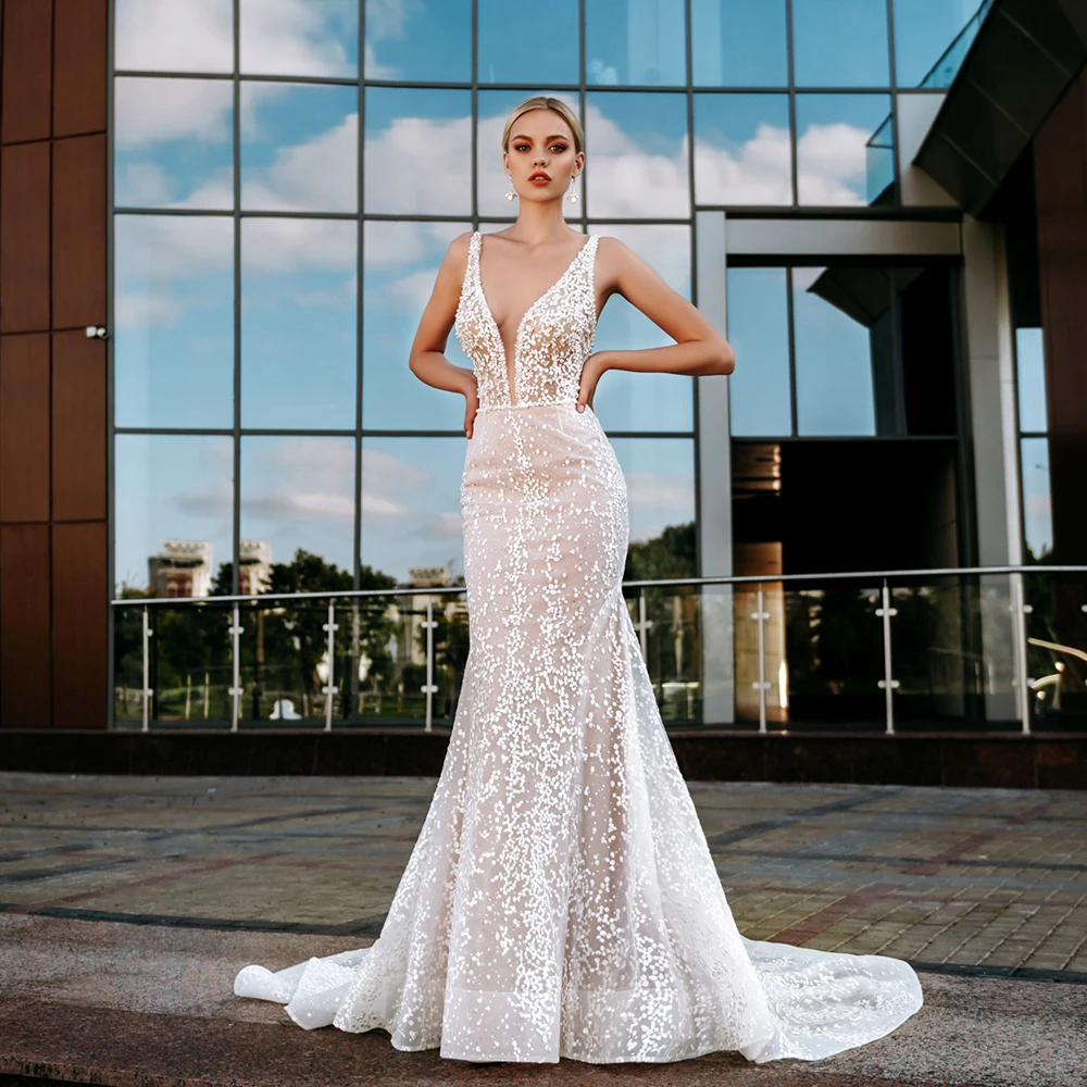 

Sexy Mermaid Bridal Dress For Woman V Neck Shinny Sequin Bridal Gown Cap Sleeves Plus Size Long Train Robe De Mariée