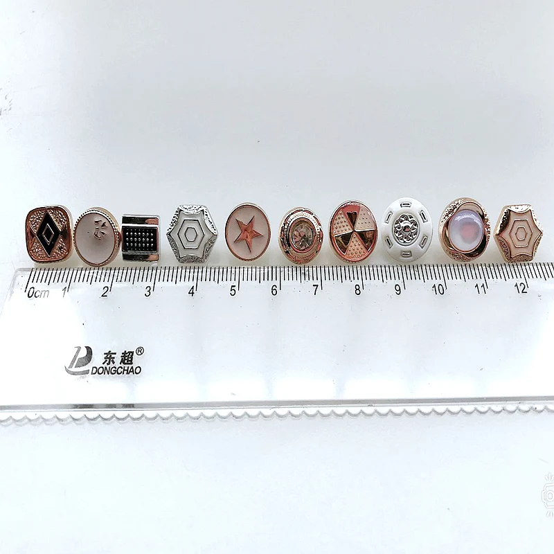 HL 10 различных стилей командная 1 коробка 100 шт. пуговки с покрытием хвостовик DIY