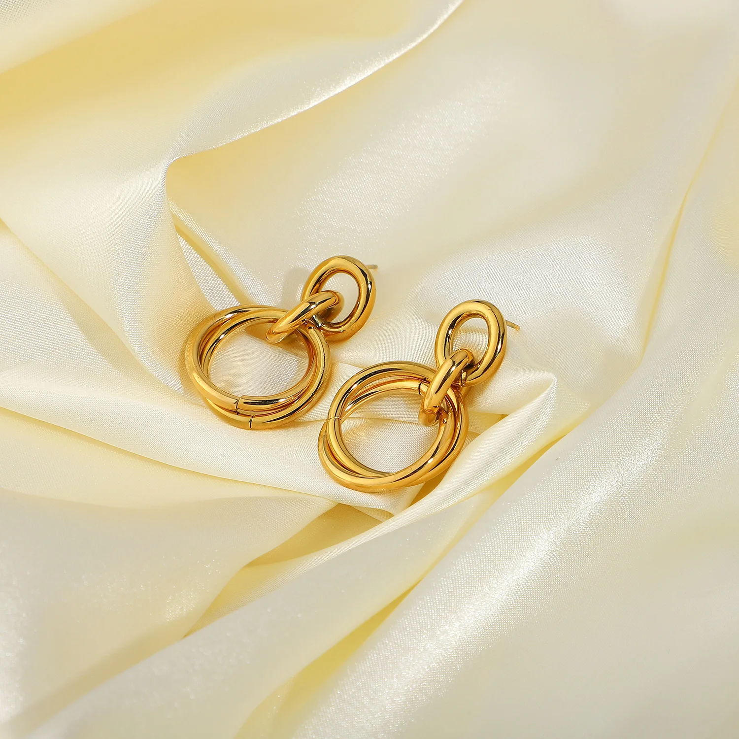 

Женские серьги-подвески из нержавеющей стали с двойным кольцом и покрытием из 18-каратного золота