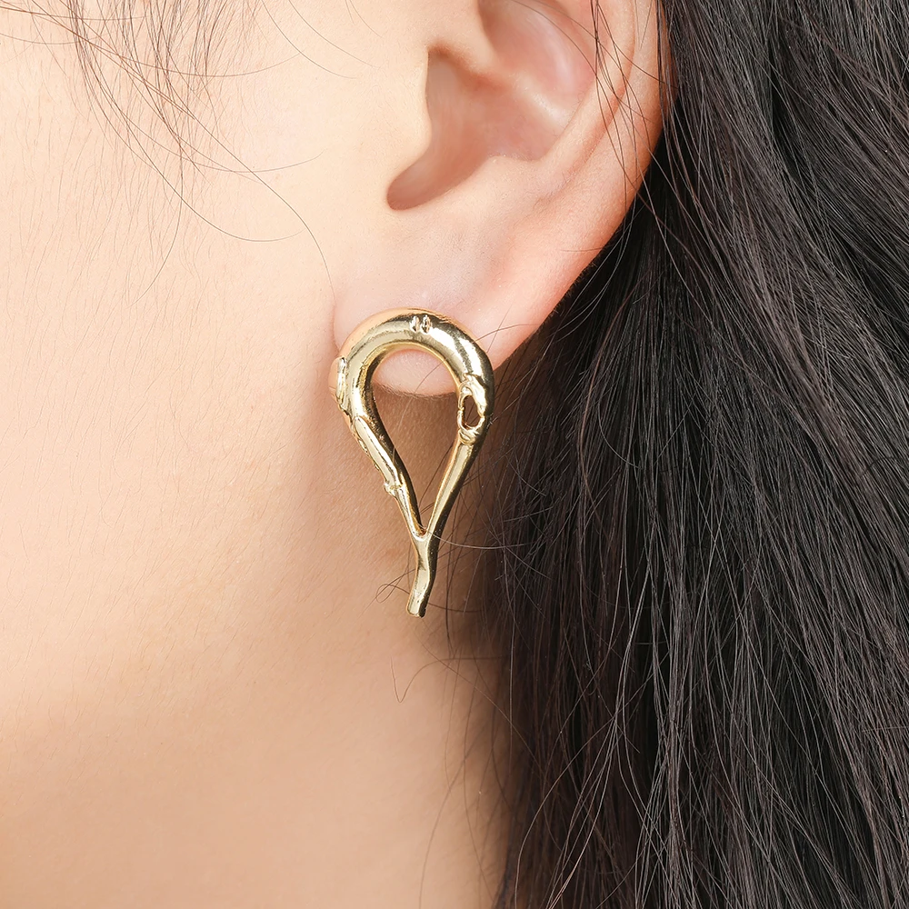 

WYBU Irregular Teardrop 14k Gold Plated Stud Earring For Women High Quality Not Fade Waterdrop Earing Ear Jewellery Girls Gift