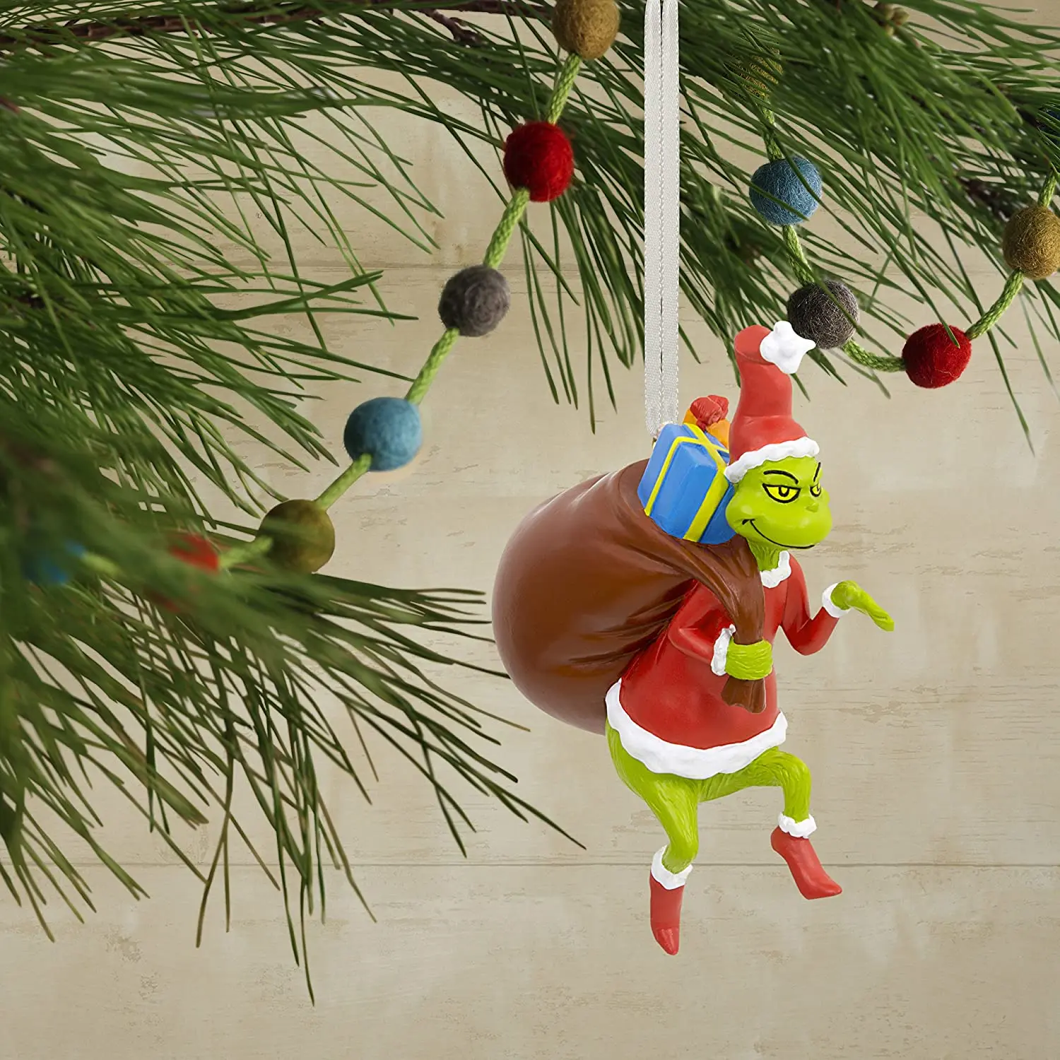

Украшение для рождественской елки Grinch, подвесной оранжевый Палантин из смолы, рождественские украшения, аксессуары, подарок, домашний деко...