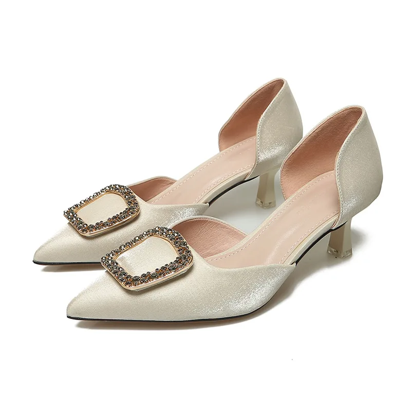 

Korean size hollow single shoe women's spring 2021 new high heels and sandals with pointed toes and thin heels