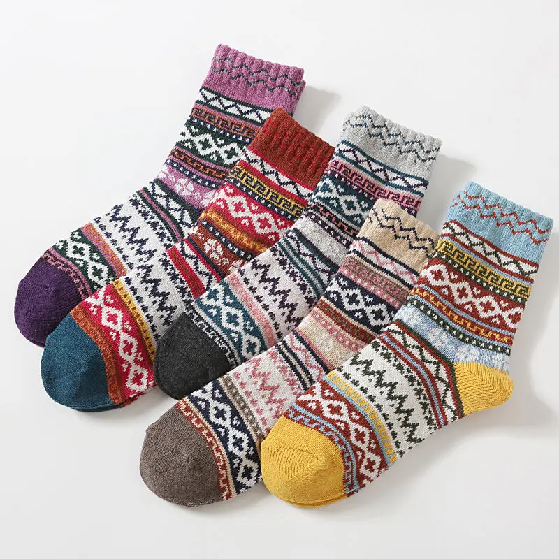 Super Warm 5Pairs New Winter Thick Warm Wool Women Socks Vintage Christmas Socks Colorful  Calcetines De La Mujer