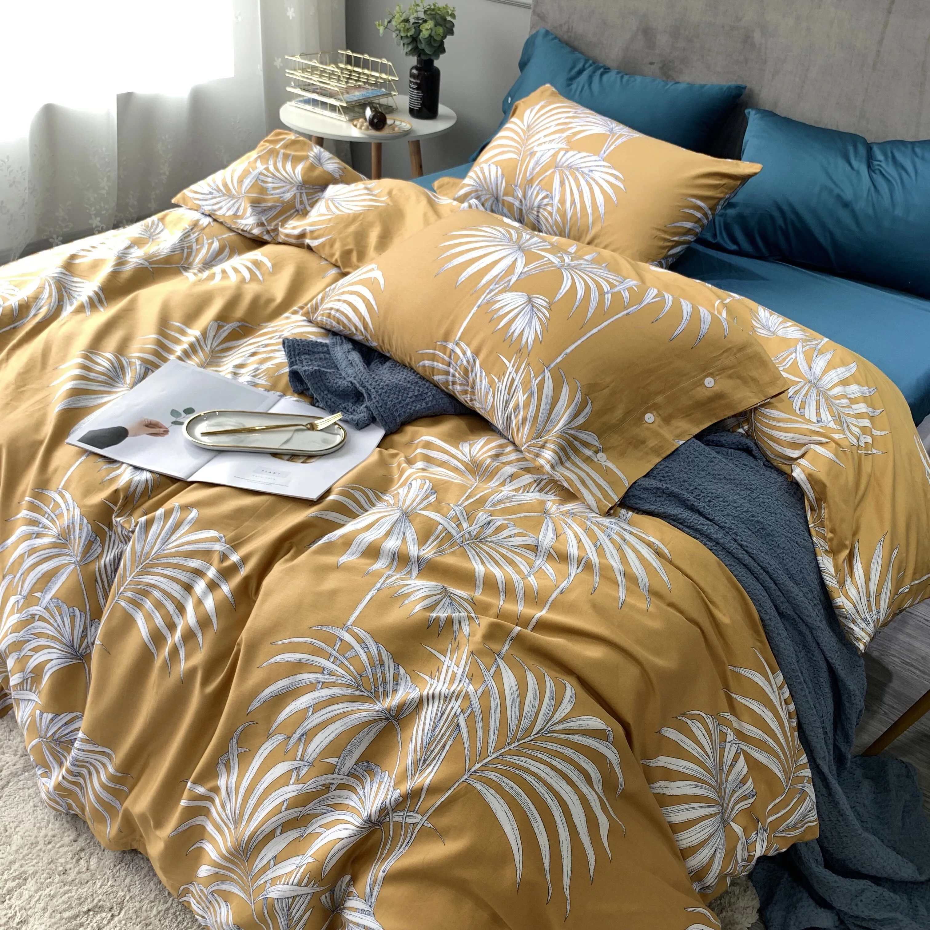 Комплект постельного белья из 100% хлопка с изображением листьев и жирафов | Дом