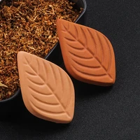 1pc leaf shape reusable clay cigar tobacco moisturizing sheet humidifier accessories for humidor