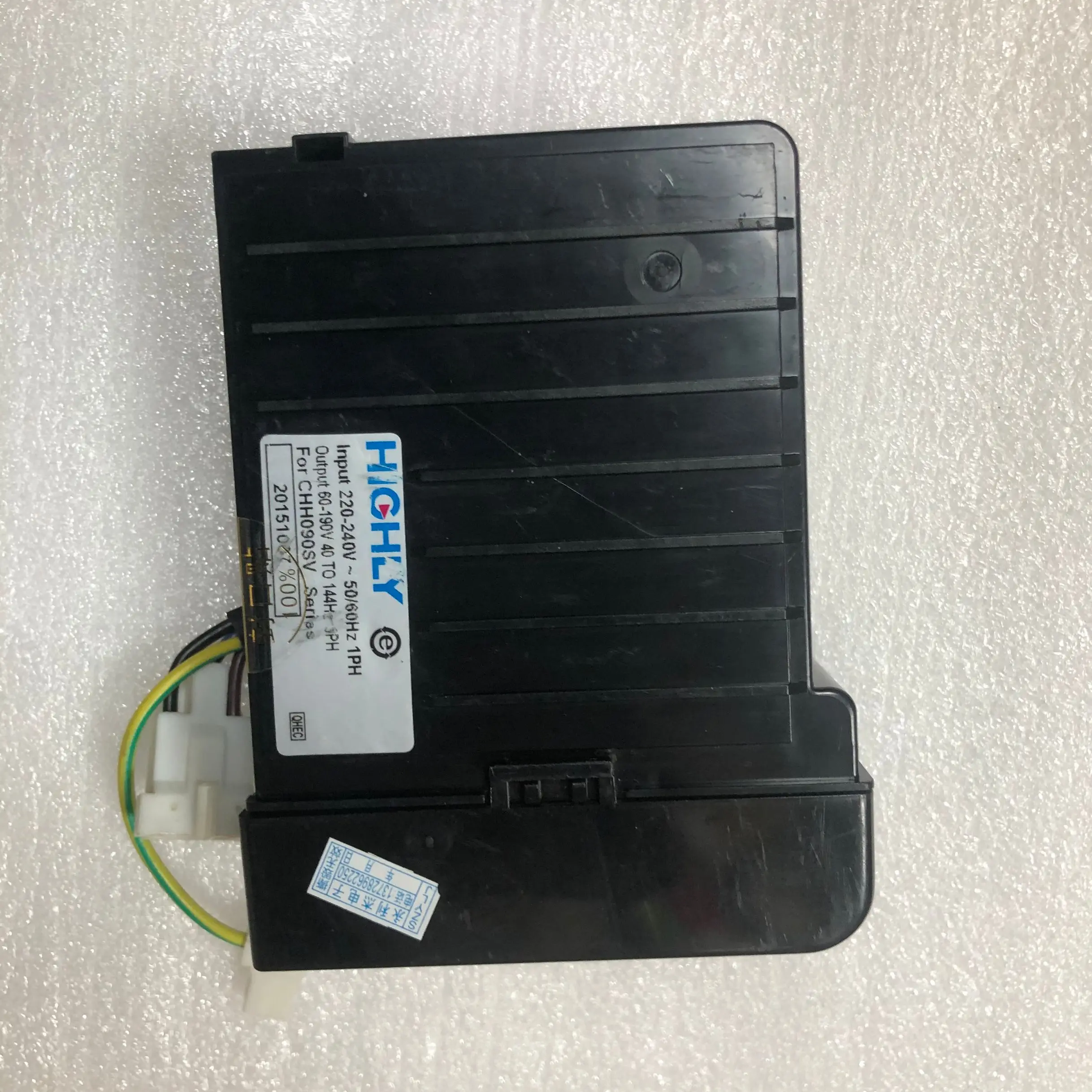 

Оригинальный 0061800402 для CHH090SV в моей руке