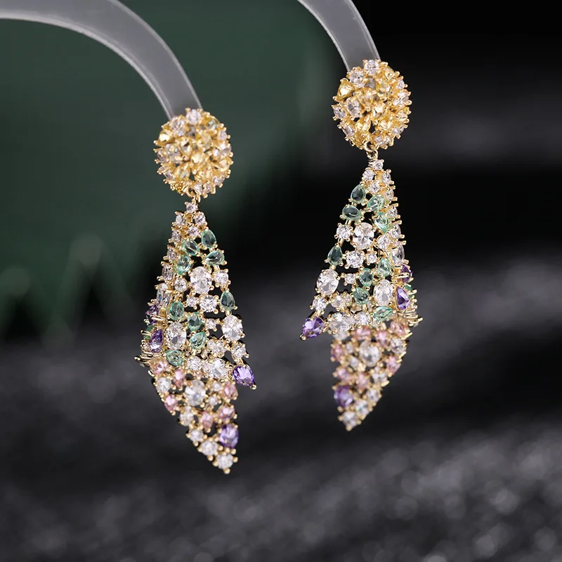 

Trendy Fashion S925 Silver Color Wrong Stone Exaggerated Personality Irregular Conch Pendant Female High Quality Exquisite Gift