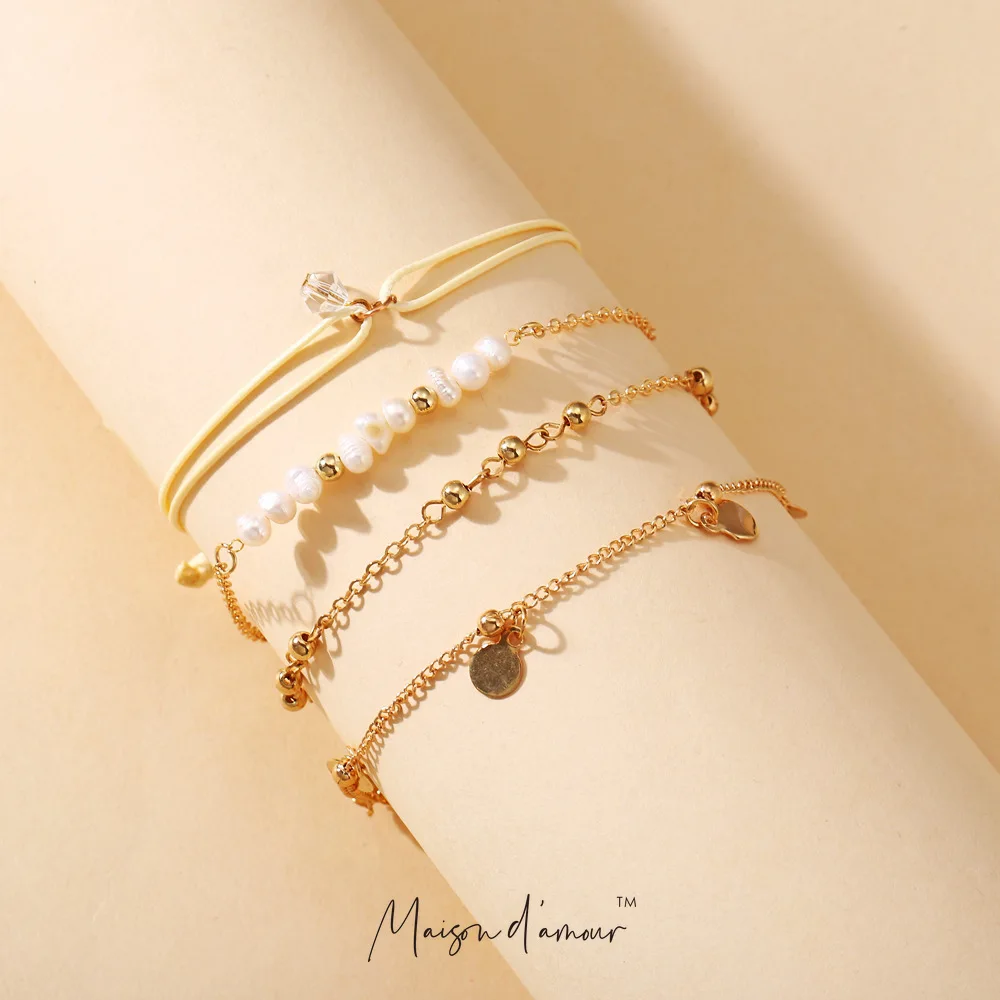 

4 Pcs/set Bohemian Multilayer Beads Bracelet Bangle Fashion Irregular Pearl Bracelets for women Coin Pendant Bracelet