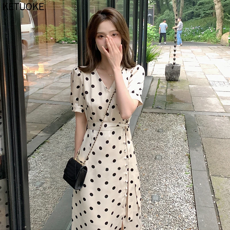 

Летние женские платья в горошек в стиле бохо, модное винтажное платье миди с коротким рукавом, корейские элегантные повседневные пляжные са...