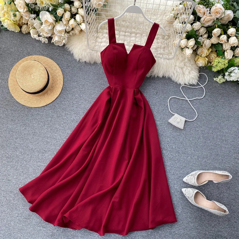

FMFSSOM 2021 Summer V-neeck Sexy Open Back Red Dress Women Knee-length Bohemian Style Solid Spaghetti Strap Party Clothing