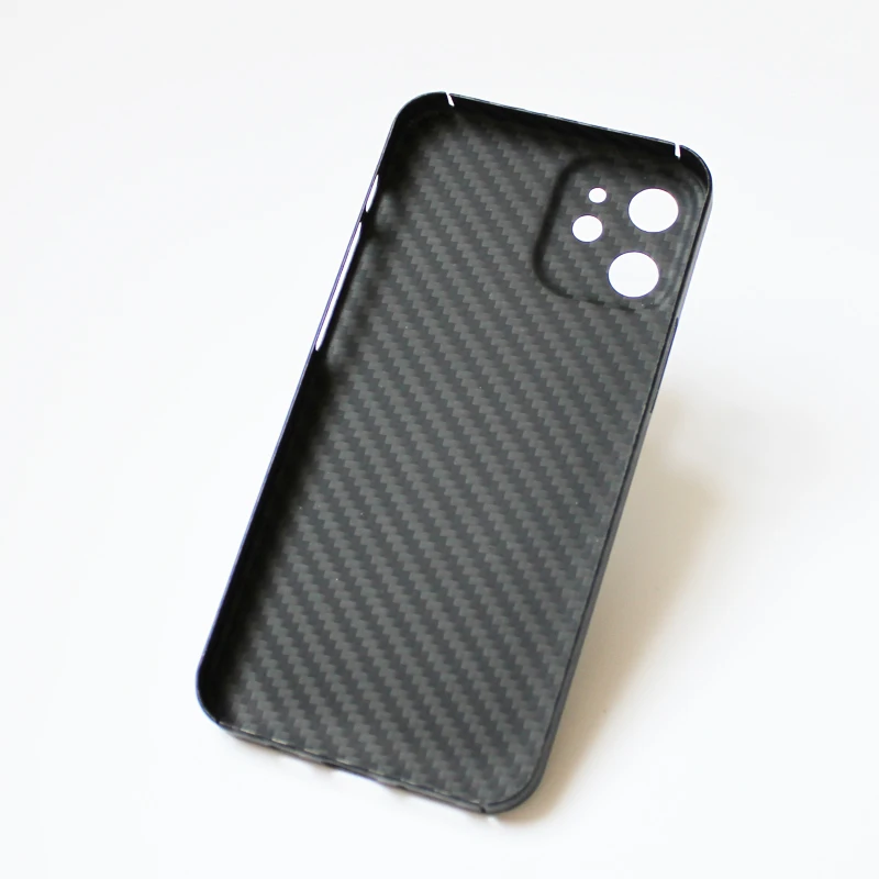 Кожаный чехол CF из углеродного волокна для Apple iPhone 12 mini очень легкий и тонкий
