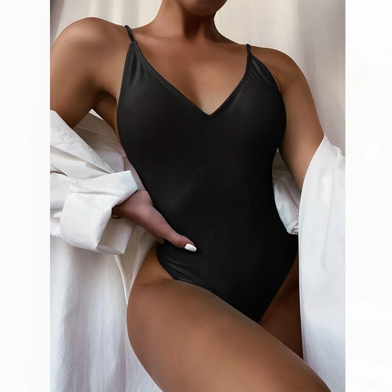 Сексуальный женский боди зеленый бандажный купальник на бретельках черный