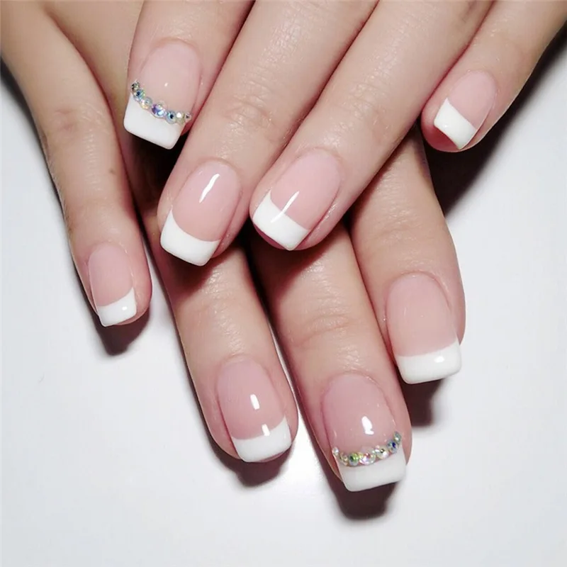 

24pcs Rhinestone Inlaid Nail Patch Glue Type Removable Short Paragraph Fashion Manicure Save Time False Nail Patch NE