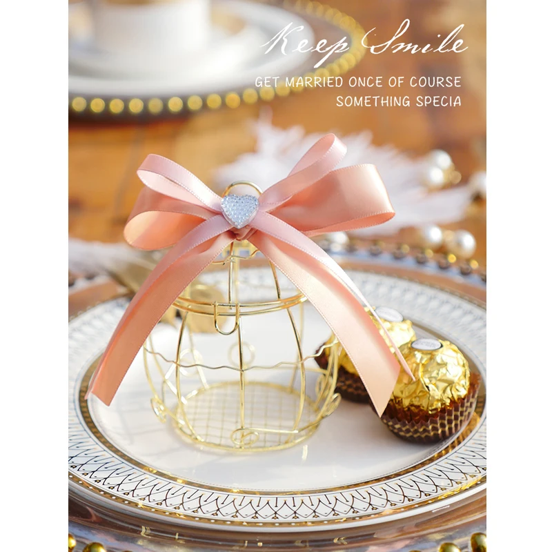 

20 Pieces Golden Metal Retro Bird Cage Bell Candy Box Wedding Party Gift Bag Baby Shower Events Supplies