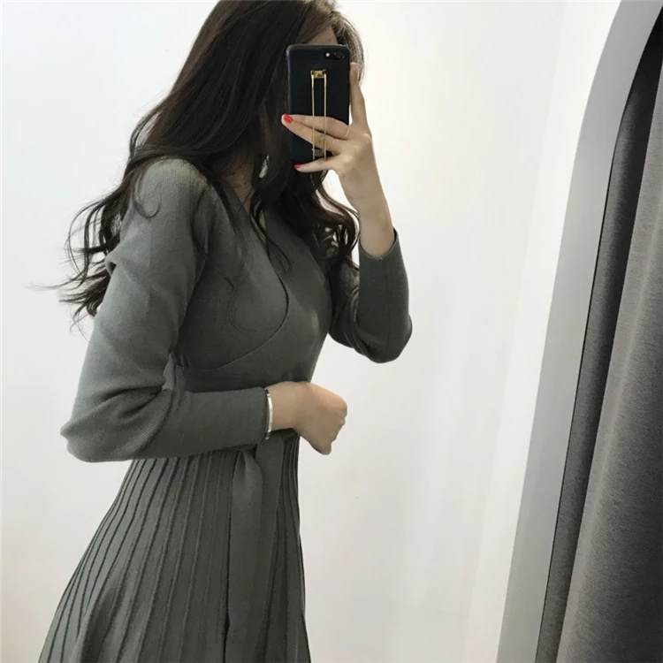 Colorfaith, новинка, осенне-зимние женские вязаные платья, модное повседневное женское плиссированное платье с v-образным вырезом, на шнуровке, женское платье с поясом, DR9875