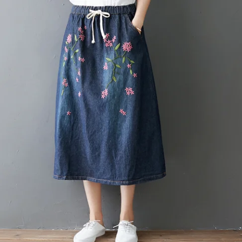 Женская винтажная джинсовая юбка длинная трапециевидная в ретро стиле с