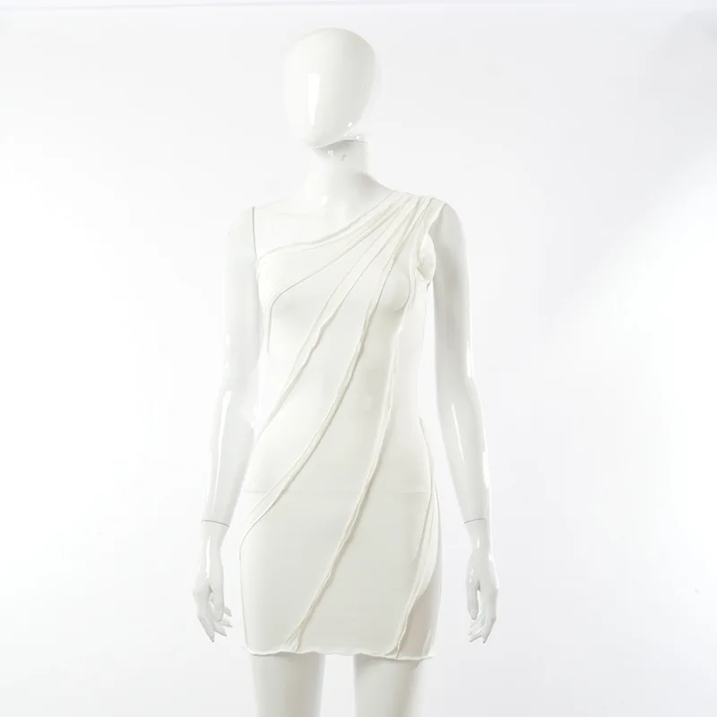 

European and American women's 2021 spring and summer new solid color one-shoulder sleeveless reverse wear ultra-short dress