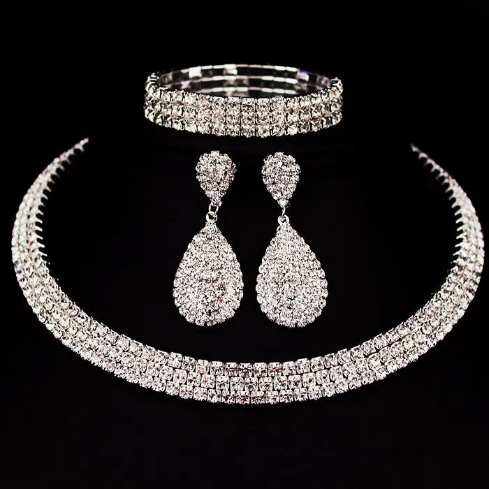 

Hot Selling Bride Classic Rhinestone Crystal Choker Necklace Earrings And Bracelet Wedding Jewelry Sets Wedding Aessories X164