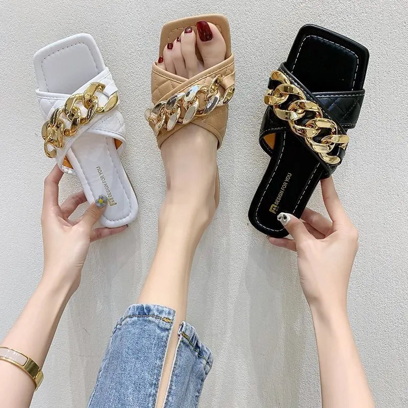 

Women's Slippers New Fashion Metal Decorative Trend Women's Slippers Flat Floor Comfortable Home Sandals