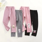 Детские брюки, леггинсы, осень-весна, детские удобные эластичные брюки, штаны для девочек с мультяшным рисунком, розового и черного цвета
