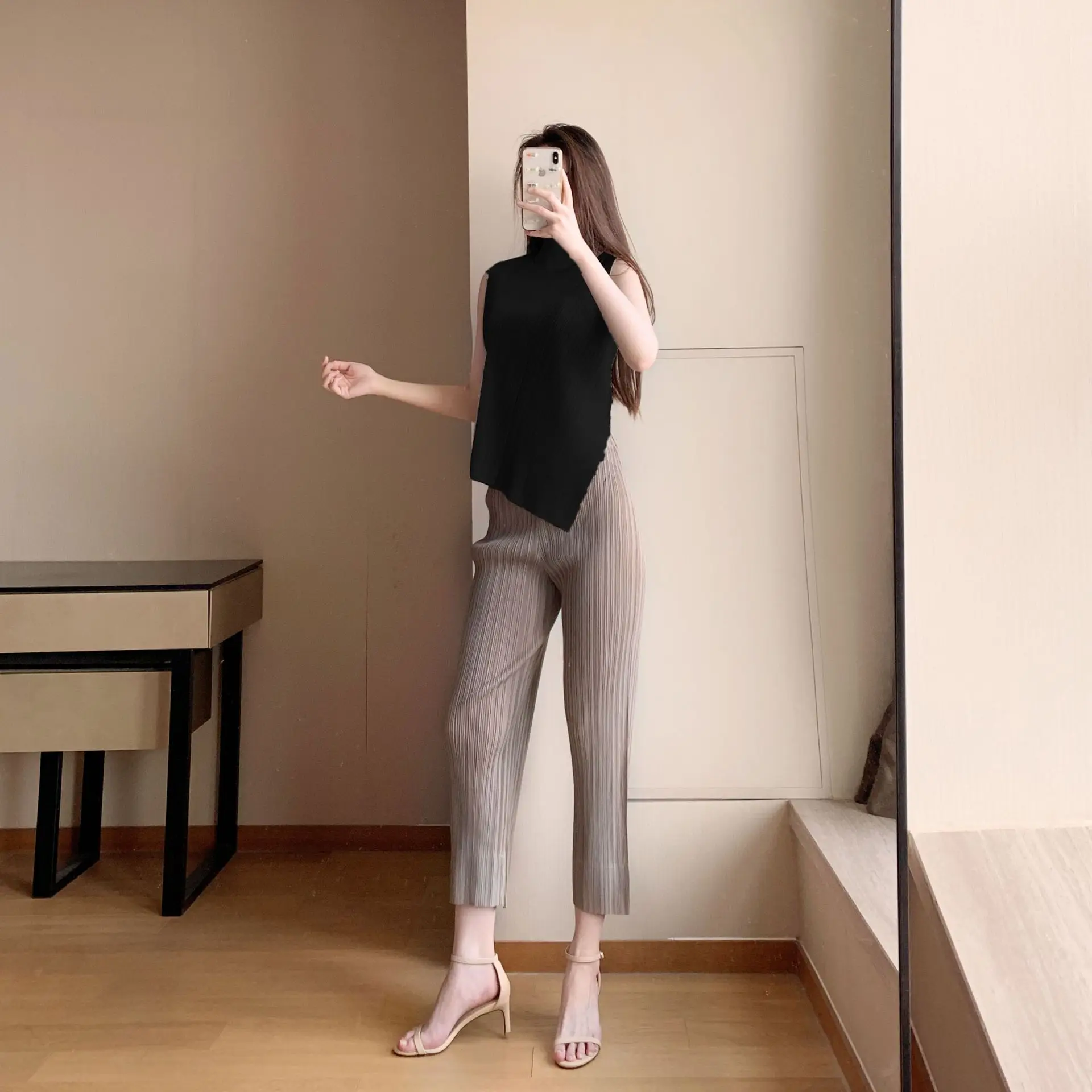 

Pleated Top Women's Sleeveless 2020 Summer New Design Sense T-shirt Women