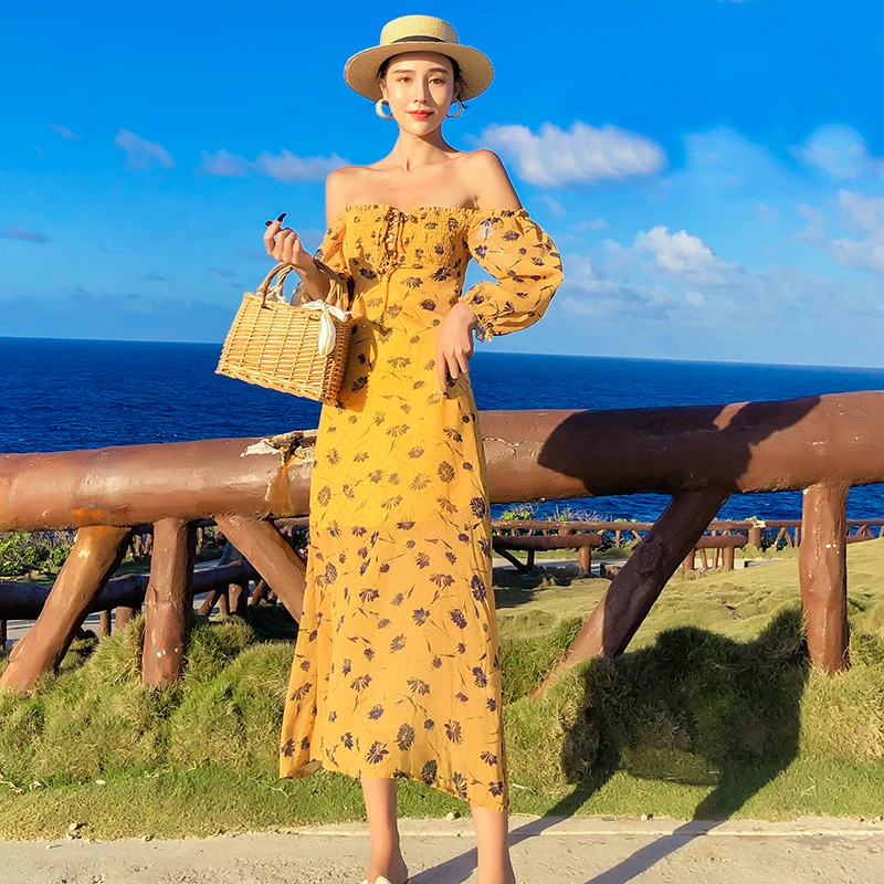 Летнее желтое платье женское цельное праздничное Привлекательное с открытыми