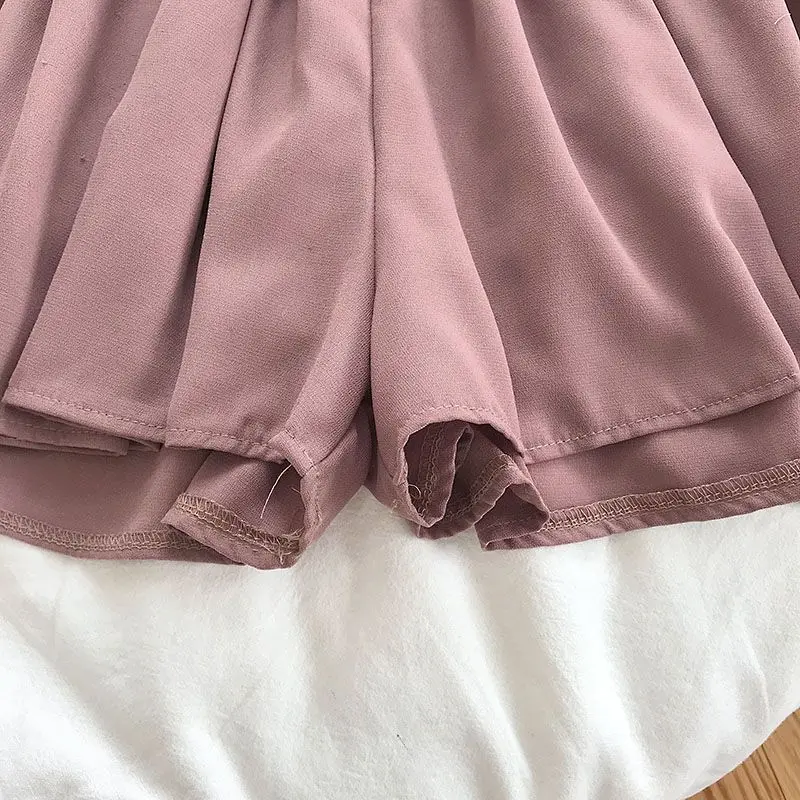 

2021 new fashion women's two piece set Fresh striped off-the-shoulder loose blosue top + elastic waist shorts suit