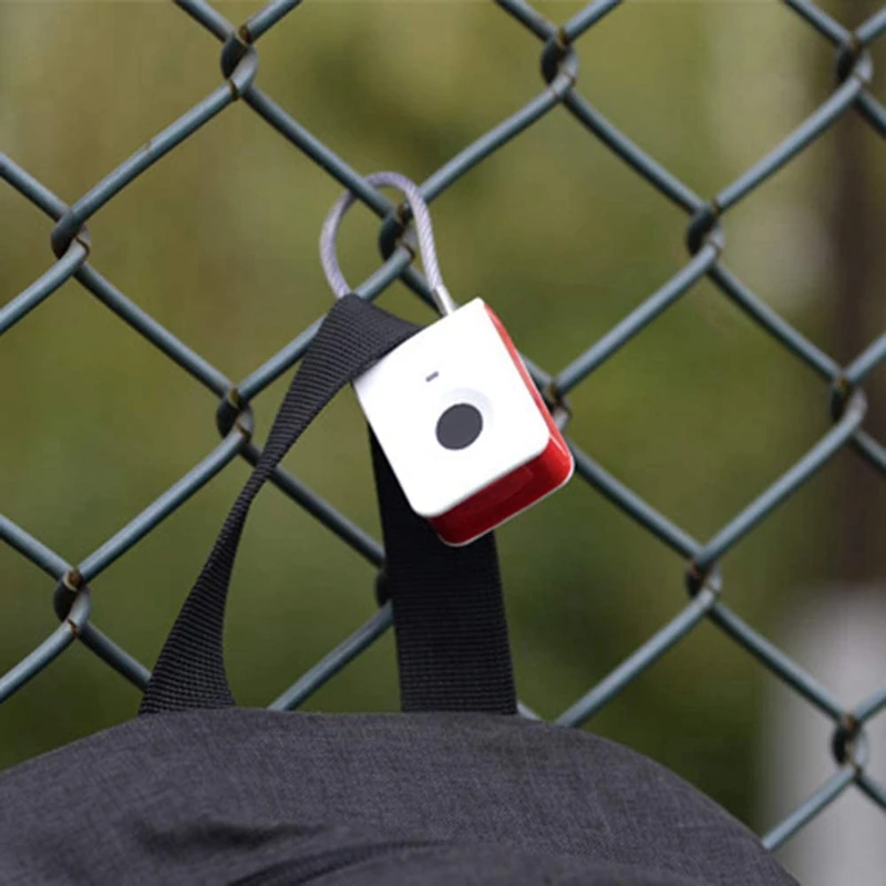 

Fingerprint Padlock IP65 Waterproof USB Charging 0.5 Seconds to Unlock Mobile Phone Unlock Suitable for Travel Backpack