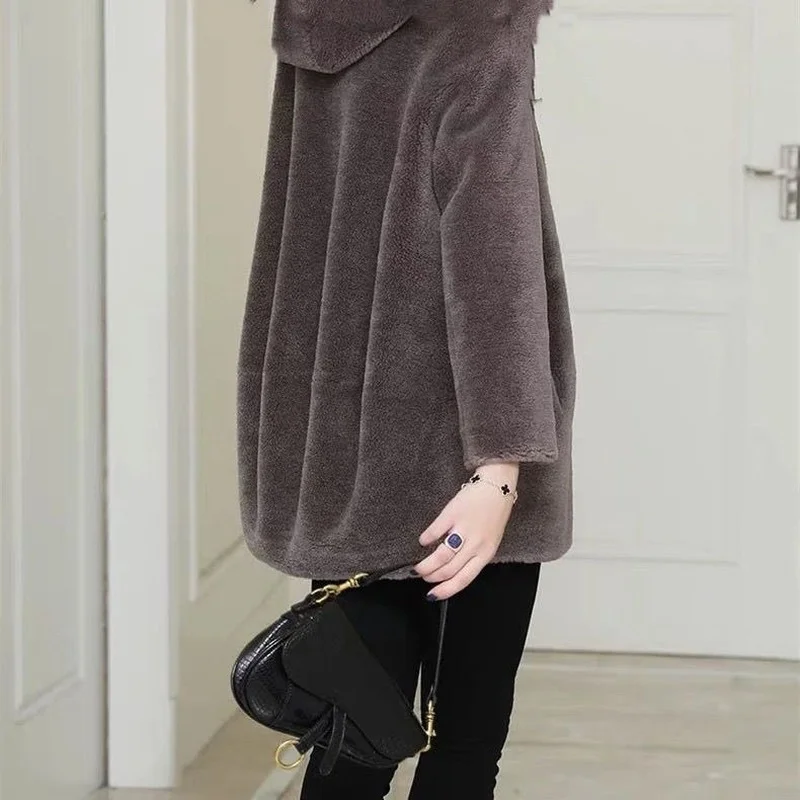 Женское зимнее меховое пальто из натуральной шерсти куртка с овчиной женские