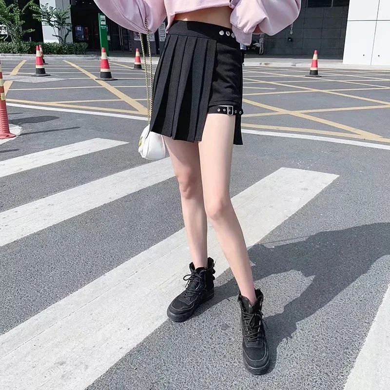 

Women Autumn Fashion JK High Waist Buttons Short Mini Pleated Skirt Women BLACK
