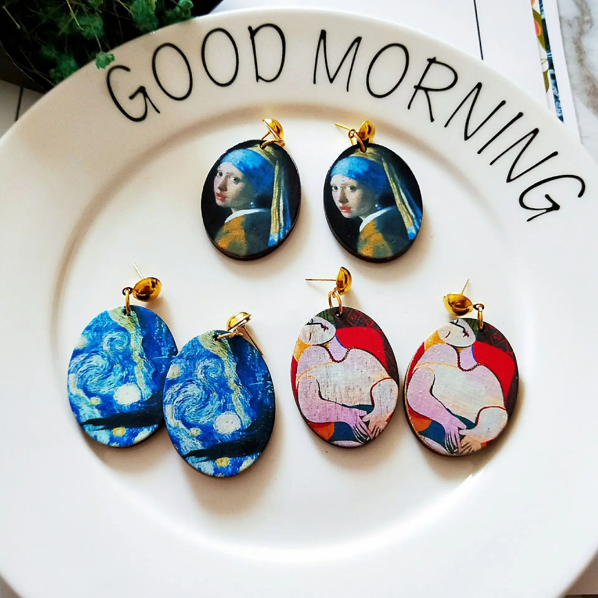 Винтажные серьги из дерева с масляной росписью в стиле ренессанс