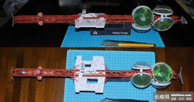 Сделано в долине большой иммигранный космический корабль с пленкой 3D бумажная