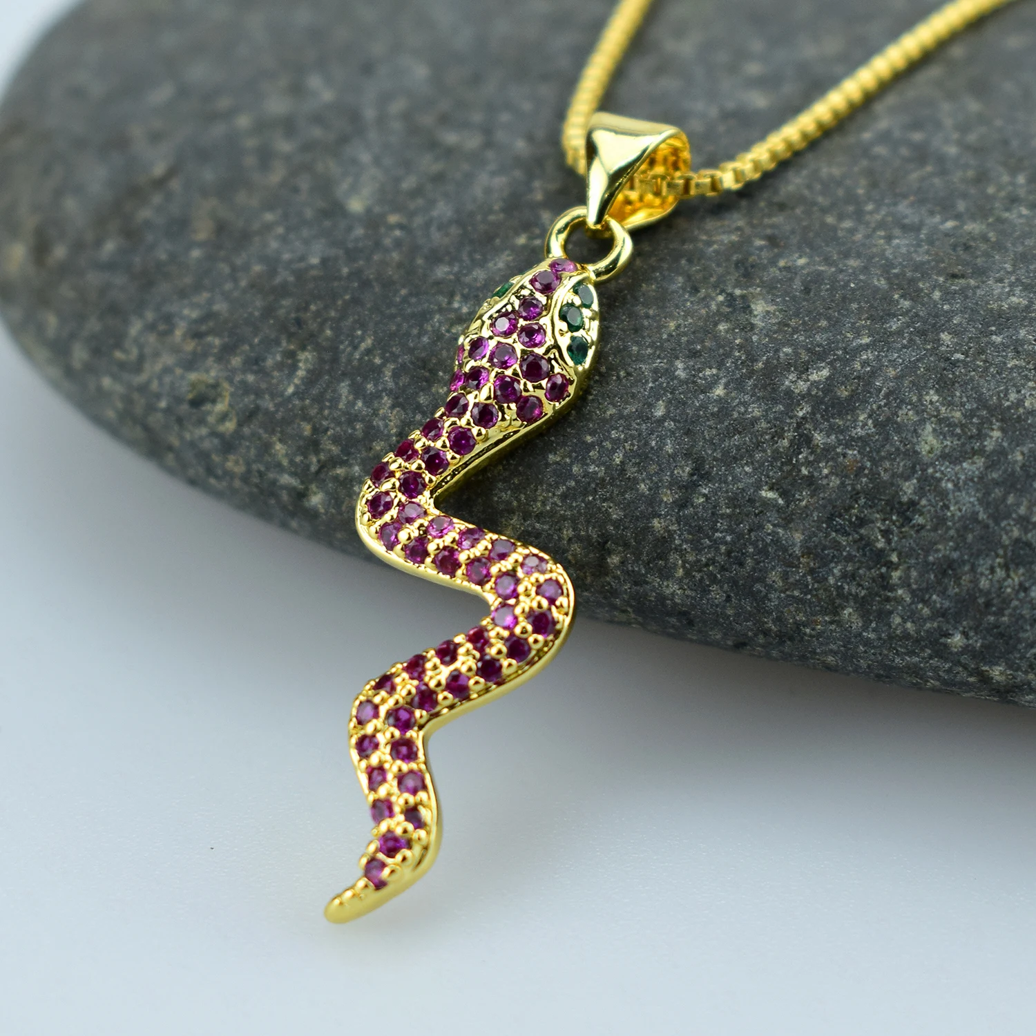 Новое золотистое звено цепи змея кулон ожерелья для женщин панк ключица AAA