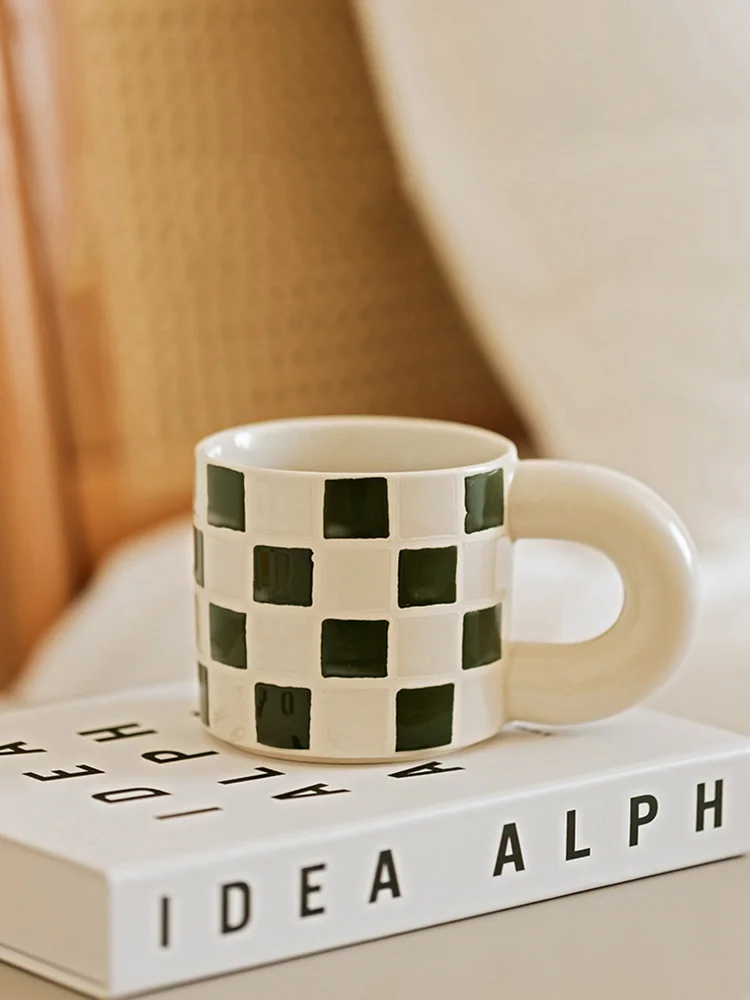 Керамические кружки в скандинавском стиле кофейная чашка шахматная с ручной