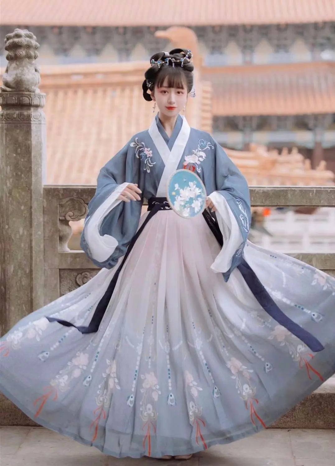 

Adult Folk Dance Costume Chinese Traditional Clothing Hanfu for Women Fancy Embroidery Gradient Fashion Streetwear Top Skirt Set