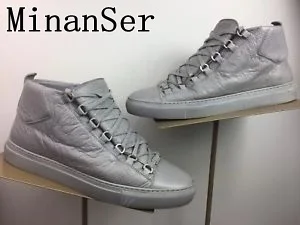 Мужские кроссовки на плоской подошве со шнуровкой синего красного или черного