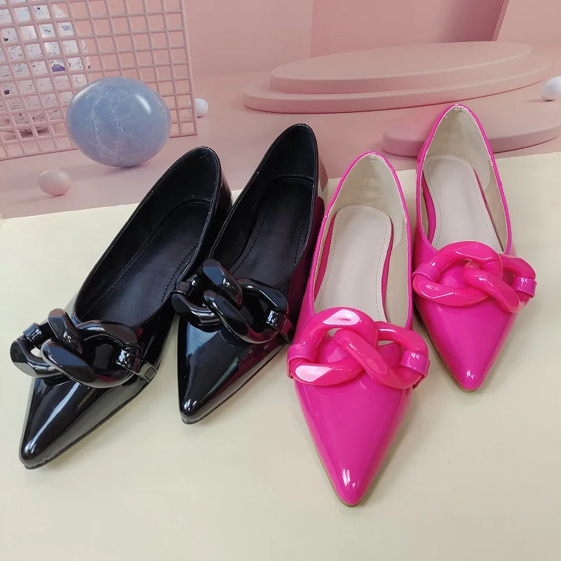 

2022 Fashion Casual Large Size Baotou Shallow Mouth Flat Shoes Candy Color Women's Shoes