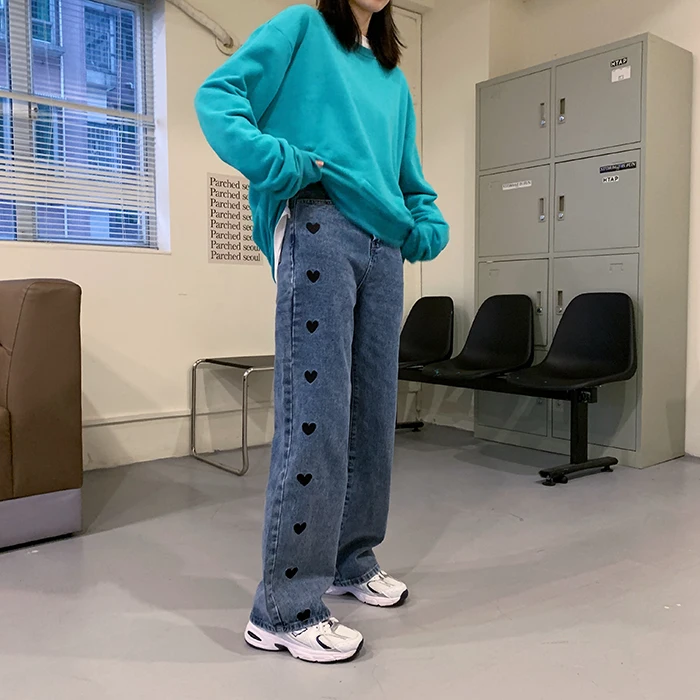 

Women Jeans 2021 Spring Heart Embroidery Streetwear High Waist Wide Leg Long Pants Vintage Casual Baggy Straight Denim Trouser